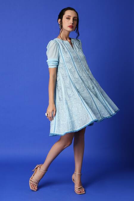 Shop Monk & Mei By Sonia Anand Blue Georgette Lace, Embroidery Keyhole Neck Chikankari Kurta Online at Aza Fashions Shop_Monk & Mei By Sonia Anand_Blue Georgette Lace, Embroidery Keyhole Neck Chikankari Kurta _Online_at_Aza_Fashions