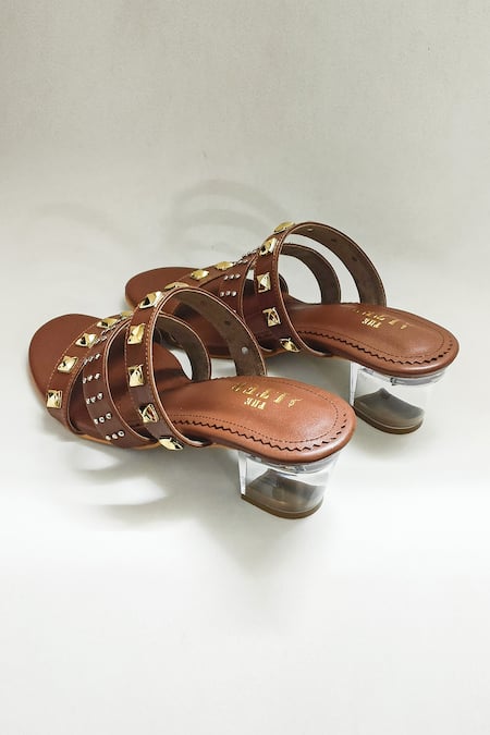 Platform heels are your party season saviour shoe | IMAGE.ie