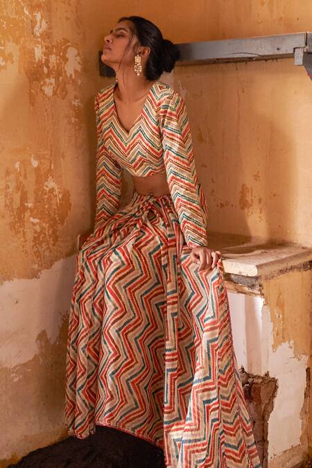 Buy 17:17 By Simmi Saboo Multi Color Muslin Silk Printed And Hand Embroidered Sadia Saree With Bustier Online at Aza Fashions Buy_17:17 By Simmi Saboo_Multi Color Muslin Silk Printed And Hand Embroidered Sadia Saree With Bustier _Online_at_Aza_Fashions