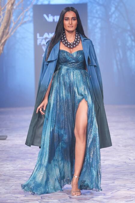 Buy Nirmooha Blue Crepe Collared Ombre Trench Coat With Belt Online at Aza Fashions Buy_Nirmooha_Blue Crepe Collared Ombre Trench Coat With Belt _Online_at_Aza_Fashions