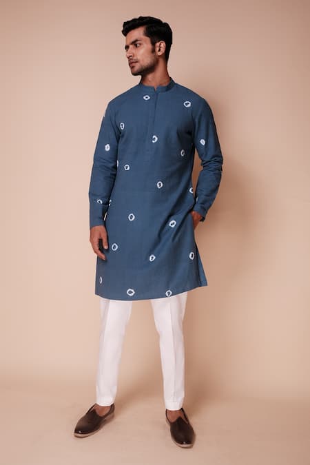 Tisa - Men_Blue Kurta Silk Tie-dyed Circular Pattern And Pant Set_Online_at_Aza_Fashions