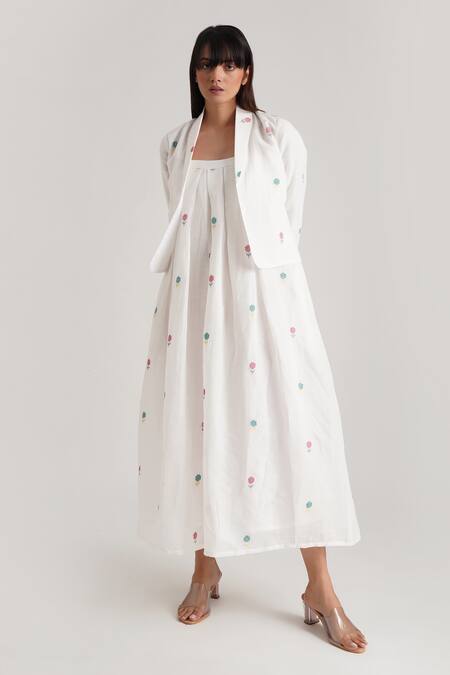 Indigo Dreams_Ivory Handloom , Round Neck, Shawl Evilina Jamdani Dress Jacket Set_Online_at_Aza_Fashions