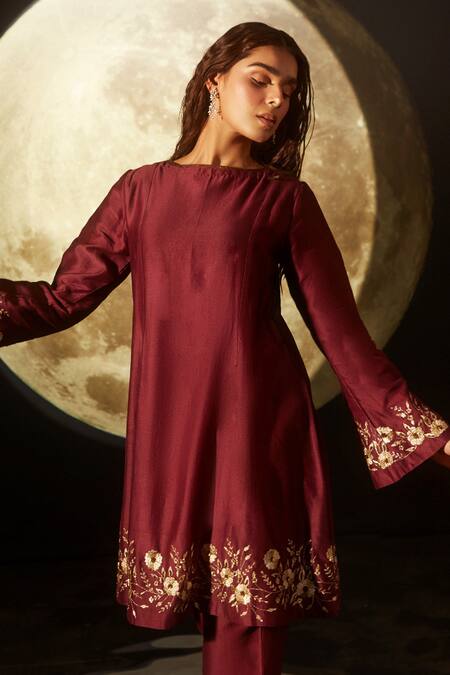 Buy Dohr India Maroon Organza, Satin, Cotton, , Chanderi, Sleeve Short Kurta Set Online at Aza Fashions Buy_Dohr India_Maroon Organza, Satin, Cotton, , Chanderi, Sleeve Short Kurta Set _Online_at_Aza_Fashions