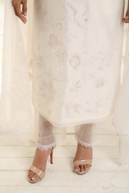 Shop Omana By Ranjana Bothra Ivory Chanderi, Organza Embroidery Round Neck Gul Kurta Set Online at Aza Fashions Shop_Omana By Ranjana Bothra_Ivory Chanderi, Organza Embroidery Round Neck Gul Kurta Set _Online_at_Aza_Fashions