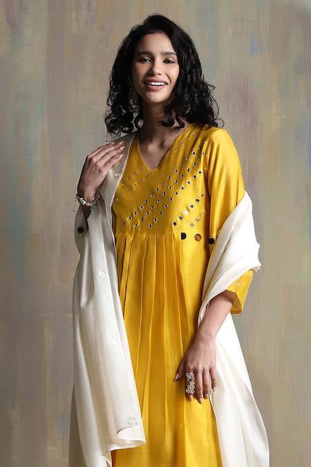Charkhee_Yellow Chanderi, Cotton Mirrors V-neck Embroidered Bell Sleeve Kurta Set _at_Aza_Fashions
