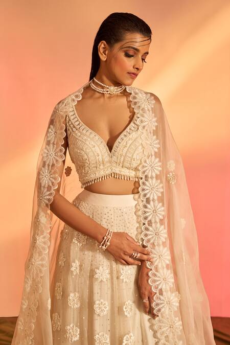 J By Jannat_Ivory Organza Embroidery Floral Plunge V Neck Bloom Lehenga Set _at_Aza_Fashions