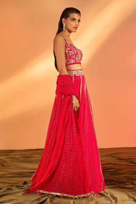 J By Jannat_Pink Crepe Hand Embroidered Floral Sweetheart Neck Blouse Lehenga Set_Online_at_Aza_Fashions