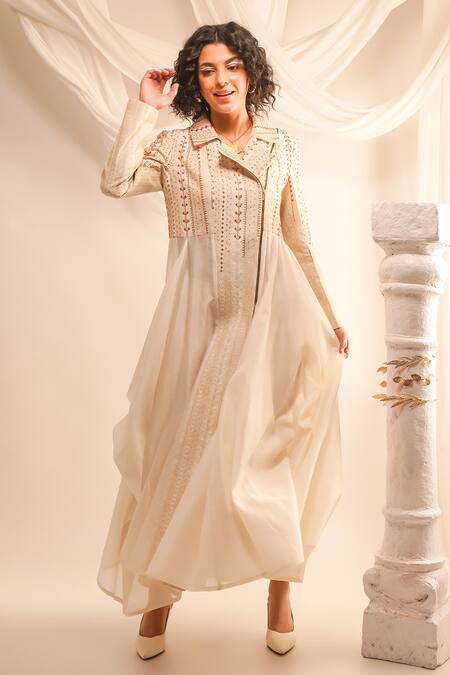 Buy Jajaabor Ivory Silk Chanderi Embroidery Chevron Notched Textured Anarkali And Pant Set Online at Aza Fashions Buy_Jajaabor_Ivory Silk Chanderi Embroidery Chevron Notched Textured Anarkali And Pant Set _Online_at_Aza_Fashions