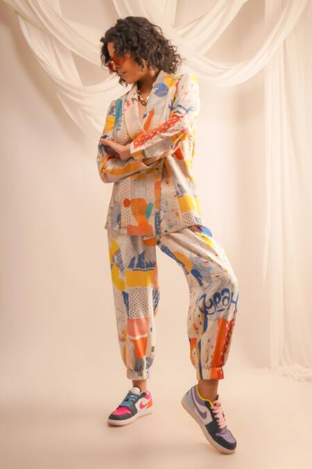 Jajaabor Ivory Silk Chanderi Embroidery Zari Shawl Collar Jacket And Joggers Set Online at Aza Fashions Jajaabor_Ivory Silk Chanderi Embroidery Zari Shawl Collar Jacket And Joggers Set _Online_at_Aza_Fashions