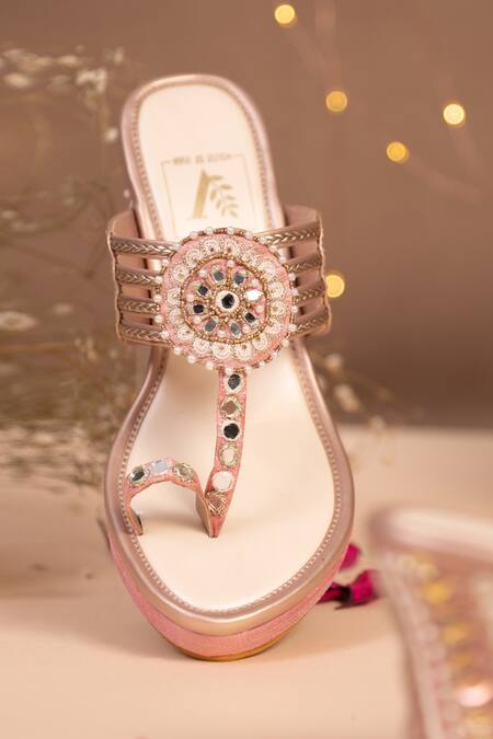 Buy_House Of Vian_Pink Beads, Mirrors Jharokha Embroidered Kolhapuri Wedges _Online_at_Aza_Fashions