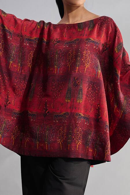 Buy_Taika By Poonam Bhagat_Red Silk Embroidery Round Neck Printed And Poncho _Online_at_Aza_Fashions