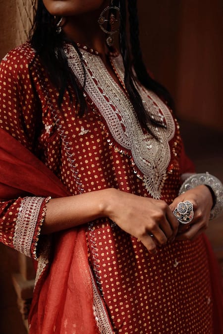 Avacara Maroon Silk Cotton Embroidered Gota Embellished Bodice Kurta Set at Aza Fashions Avacara_Maroon Silk Cotton Embroidered Gota Embellished Bodice Kurta Set _at_Aza_Fashions