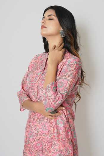 Buy Kameez Pink Chander Printed Floral Mandarin Collar Kurta Online at Aza Fashions Buy_Kameez_Pink Chander Printed Floral Mandarin Collar Kurta_Online_at_Aza_Fashions