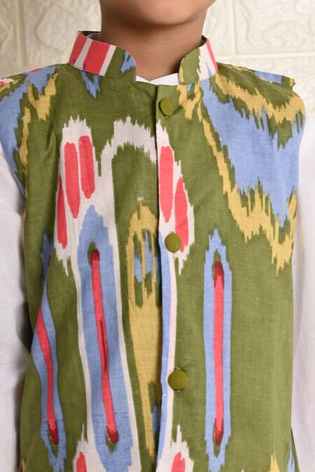 Shop_THE COTTON STAPLE_Green Cotton Multicolor Ikat Printed Bundi Kurta Set _Online_at_Aza_Fashions