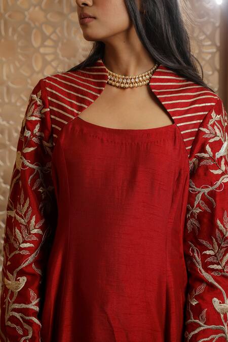 Buy_Omana By Ranjana Bothra_Red Bamboo, Organza Embroidery Scoop Neck Bella Sleeve Kurta Set _Online_at_Aza_Fashions