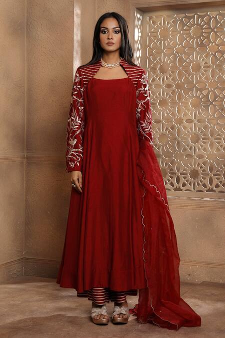 Omana By Ranjana Bothra_Red Bamboo, Organza Embroidery Scoop Neck Bella Sleeve Kurta Set _Online_at_Aza_Fashions
