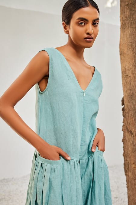 Kharakapas_Blue Linen V-neck Morning Sky Solid Jumpsuit _at_Aza_Fashions
