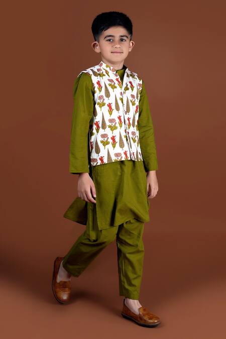 Kalp_White Cotton Floral Printed Bundi And Kurta Set _Online_at_Aza_Fashions