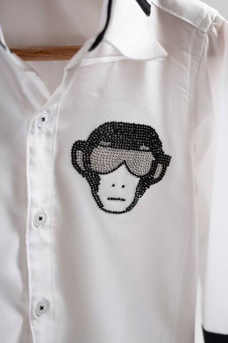 Lil Angels_White Cotton Embroidery Monkey Embellished Shirt _Online_at_Aza_Fashions
