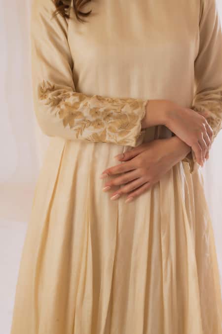 Shop Vaani Beswal Beige Handwoven Tussar Silk Floral, Thread Round Sleeve Embroidered Dress Online at Aza Fashions Shop_Vaani Beswal_Beige Handwoven Tussar Silk Floral, Thread Round Sleeve Embroidered Dress _Online_at_Aza_Fashions