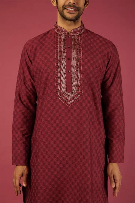 Buy_Krishna Mehta_Red Tussar Printed Floral Kurta Set _Online_at_Aza_Fashions