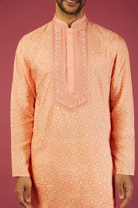 Buy_Krishna Mehta_Peach Tussar Printed Geometric Kurta Set _Online_at_Aza_Fashions