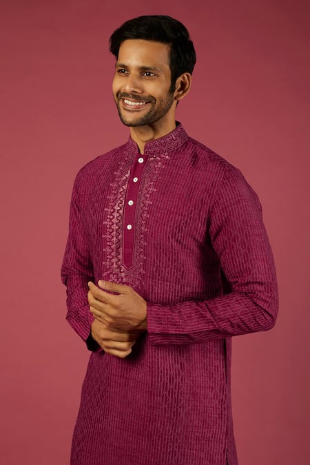 Krishna Mehta_Magenta Pst Printed Geometric Pattern Kurta Set _Online_at_Aza_Fashions