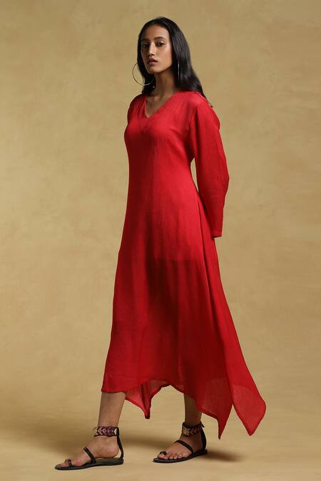 Ritu Kumar_Red Crimp Satin V Neck Asymmetric Kurta_Online_at_Aza_Fashions