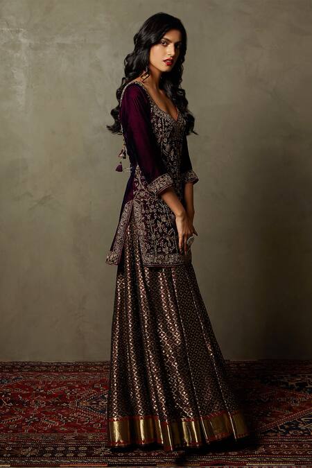 Buy_RI.Ritu Kumar_Purple Silk Embroidery And Woven Zardozi & Jaal Pattern Jwala Kurta Lehenga Set _Online_at_Aza_Fashions
