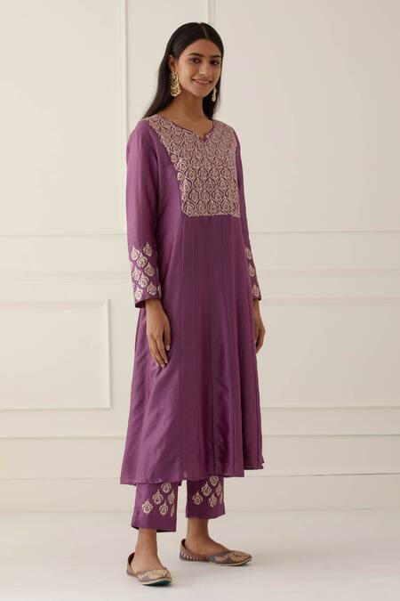 Shop Kamaltaas Purple Chanderi Silk, Lining Mulmul Pittan Paisley Embroidered Anarkali Set Online at Aza Fashions Shop_Kamaltaas_Purple Chanderi Silk, Lining Mulmul Pittan Paisley Embroidered Anarkali Set _Online_at_Aza_Fashions