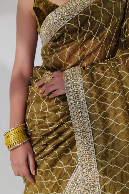 Taisha_Green Silk, Velvet, Handloom Cotton Embroidery Scoop Jaal Saree With Blouse _Online_at_Aza_Fashions