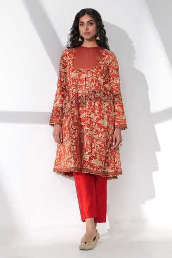 Buy_Taisha_Red Organza, Sequins Collared Forest Embroidered Kurta And Pant Set _Online_at_Aza_Fashions