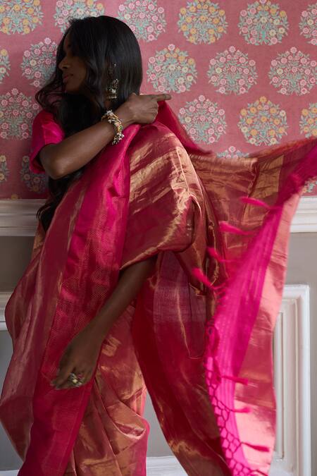 Kasturi Kundal_Fuchsia Pure Tissue Jhilmil Rani Woven Motifs Saree _Online_at_Aza_Fashions
