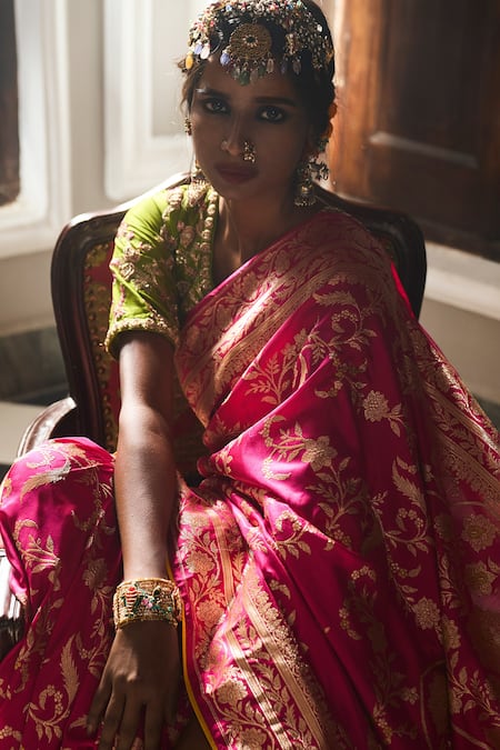 Buy Kasturi Kundal Fuchsia Pure Silk Floral Motifs Jaal Manjari Saree Online at Aza Fashions Buy_Kasturi Kundal_Fuchsia Pure Silk Floral Motifs Jaal Manjari Saree _Online_at_Aza_Fashions