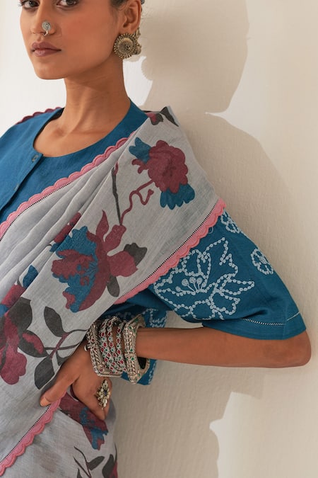 Kasturi Kundal_Blue Linen Round Neck Mahua Pure Handloom Saree With Unstitched Blouse _at_Aza_Fashions