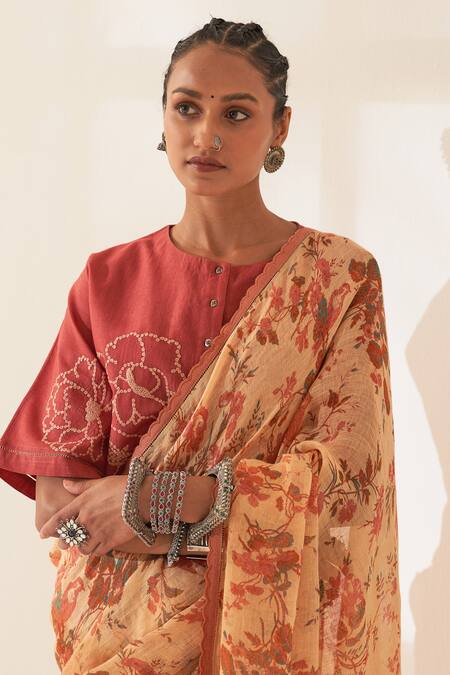 Buy_Kasturi Kundal_Orange Linen Tassels, Maulshree Pure Handloom Saree With Unstitched Blouse_Online_at_Aza_Fashions