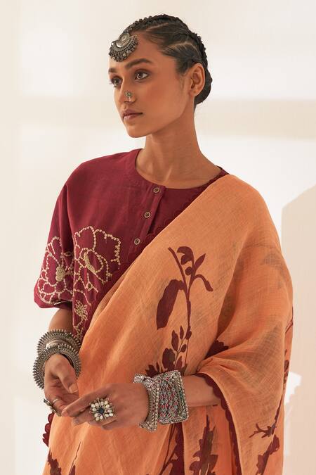 Shop Kasturi Kundal Orange Linen Tassels, Kunjan Pure Handloom Saree With Unstitched Blouse Online at Aza Fashions Shop_Kasturi Kundal_Orange Linen Tassels, Kunjan Pure Handloom Saree With Unstitched Blouse_Online_at_Aza_Fashions