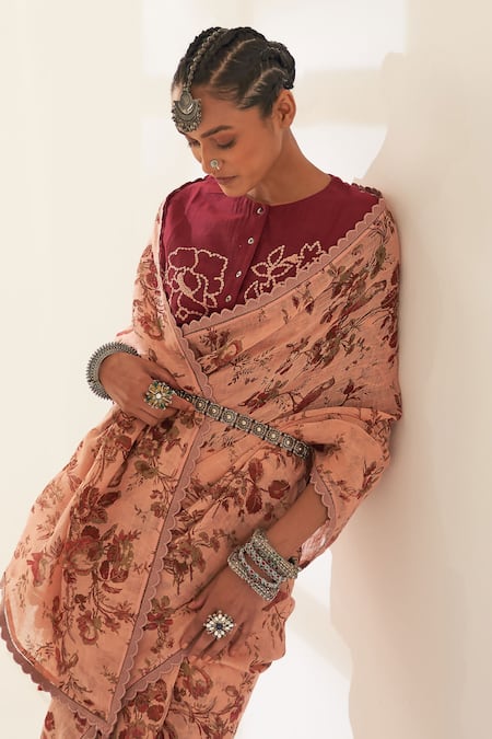 Shop Kasturi Kundal Red Linen Embroidery Round Kaner Pure Handloom Saree With Unstitched Blouse Online at Aza Fashions Shop_Kasturi Kundal_Red Linen Embroidery Round Kaner Pure Handloom Saree With Unstitched Blouse _Online_at_Aza_Fashions