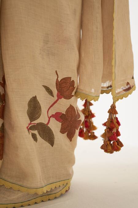 Kasturi Kundal Beige Linen Tassels, Embroidery Paat Pure Handloom Saree With Unstitched Blouse at Aza Fashions Kasturi Kundal_Beige Linen Tassels, Embroidery Paat Pure Handloom Saree With Unstitched Blouse_at_Aza_Fashions