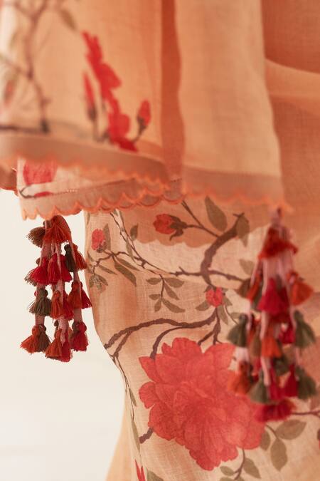 Kasturi Kundal Orange Linen Tassels, Dhoop Pure Handloom Saree With Unstitched Blouse at Aza Fashions Kasturi Kundal_Orange Linen Tassels, Dhoop Pure Handloom Saree With Unstitched Blouse_at_Aza_Fashions