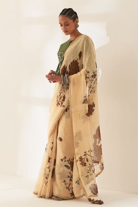 Kasturi Kundal Beige Linen Embroidery Mahogany Pure Handloom Saree With Unstitched Blouse Online at Aza Fashions Kasturi Kundal_Beige Linen Embroidery Mahogany Pure Handloom Saree With Unstitched Blouse _Online_at_Aza_Fashions