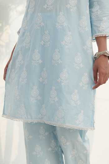 Shop_Mulmul_Blue 100% Pure Mulmul Embroidery Thread Kelil Marigold Kurta Set _Online_at_Aza_Fashions