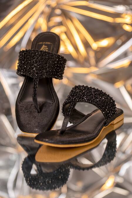 House Of Vian_Black Kyra Embellished Split Toe Flats _Online_at_Aza_Fashions