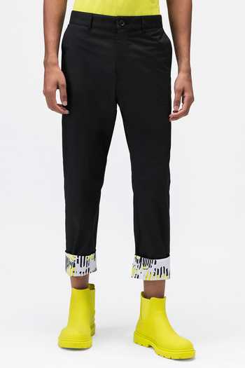 Genes Lecoanet Hemant_Black Cotton Twill Plain Patch Pocket Trouser _Online_at_Aza_Fashions