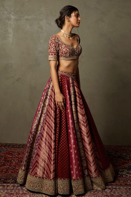 Buy_RI.Ritu Kumar_Red , Brocade, Organza Sequins, Applique, Ishana Bridal Lehenga Set_Online_at_Aza_Fashions