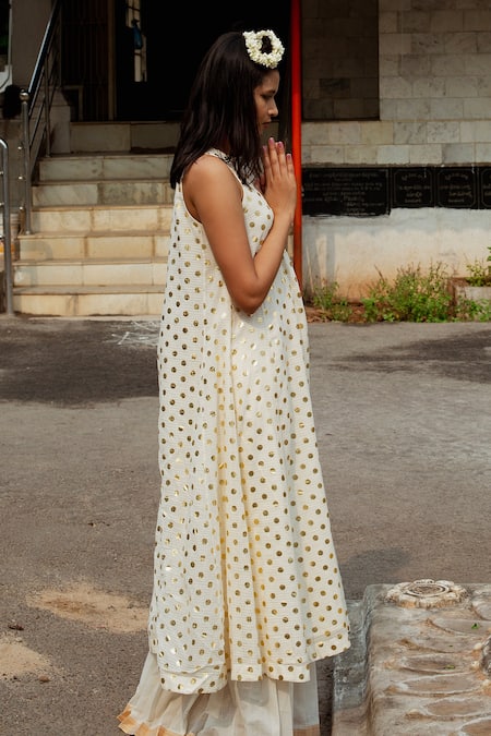 Shop_Label Earthen_Ivory Mangalgiri Foil Print And Kurta & Pleated Palazzo Set _Online_at_Aza_Fashions