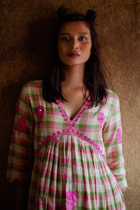 Buy Label Earthen Multi Color , Handloom Checkered Pattern Anarkali And Pant Set Online at Aza Fashions Buy_Label Earthen_Multi Color , Handloom Checkered Pattern Anarkali And Pant Set _Online_at_Aza_Fashions