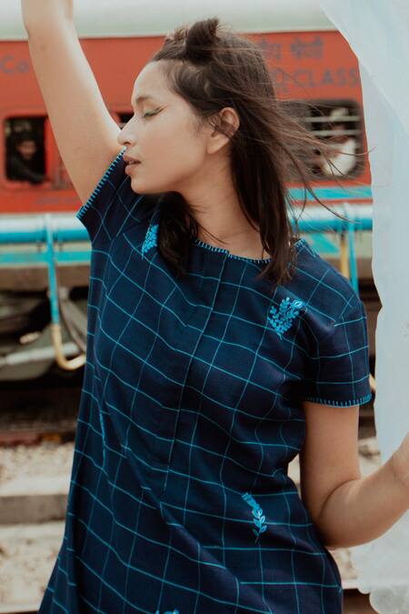 Shop_Label Earthen_Blue Mangalgiri And Embroidered Checkered Kurta Pant Set _Online_at_Aza_Fashions