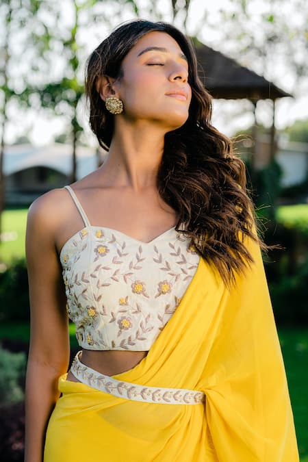 Buy Redpine Designs Yellow Viscose, Georgette, Silk Sequins, Zari, Hand Saree And Blouse Set Online at Aza Fashions Buy_Redpine Designs_Yellow Viscose, Georgette, Silk Sequins, Zari, Hand Saree And Blouse Set _Online_at_Aza_Fashions