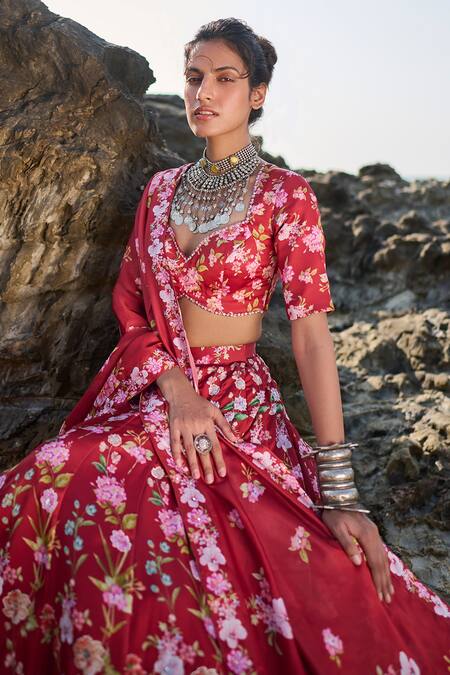 Lashkaraa_Red Georgette Crystals, Embroidery Sweetheart Floral Peacock Print Lehenga Set_Online_at_Aza_Fashions